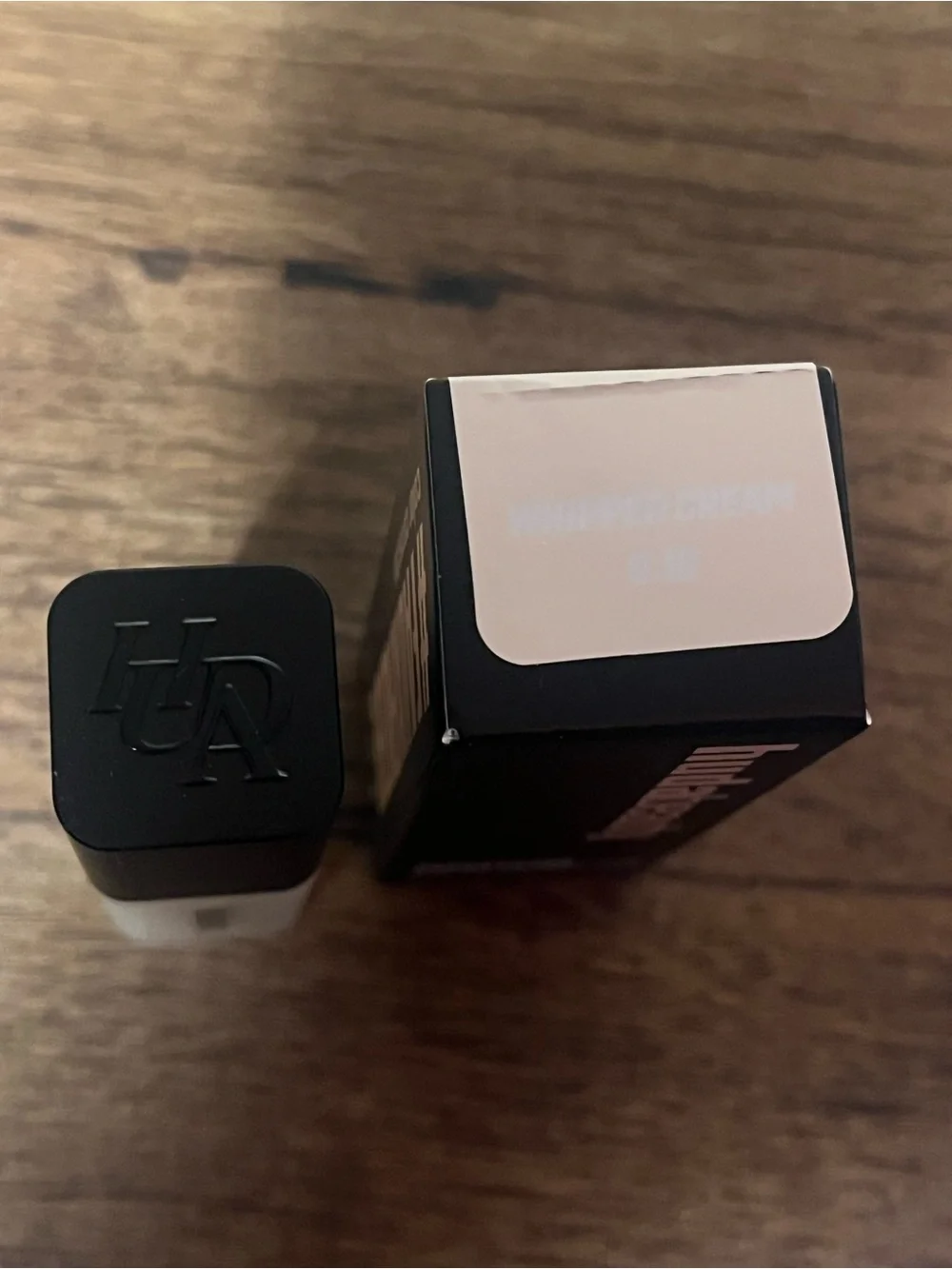 huda beauty #FAUXFILTER Color Corrector - Whipped Cream .1G